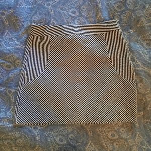 Seersucker Sandro skirt navy blue and white size 4